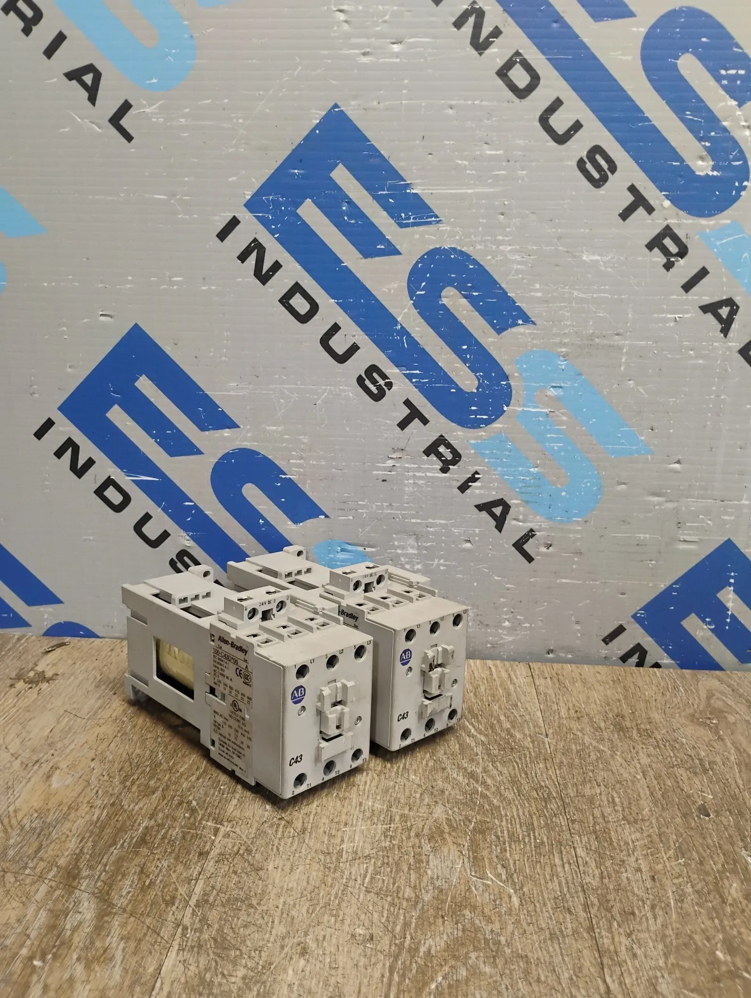 USED Allen-Bradley 100-C43D*00