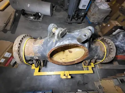 USED KOMATSU 5618870001