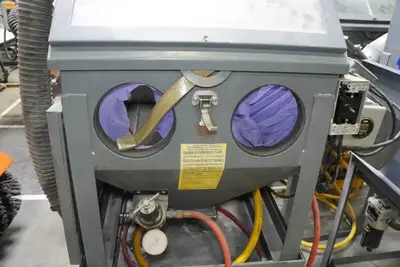 Trinco 20/88 ST Tumble Blaster Sandblasting Cabinet with Stand