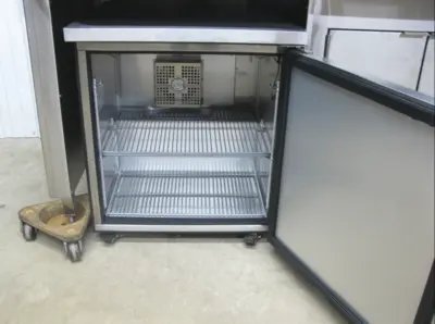 124-0067 Amtekco 8′ Hot Food Merchandiser and Undercounter Cooler-2019