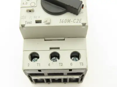 Allen Bradley 140M-C2E-B63 Circuit Breaker Motor Protection 4-6.3A Lot of 4