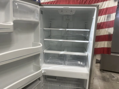 Used GE FREEZER ON BOTTOM Refrigerators Michigan US | Miedema Asset Management Group #1425114