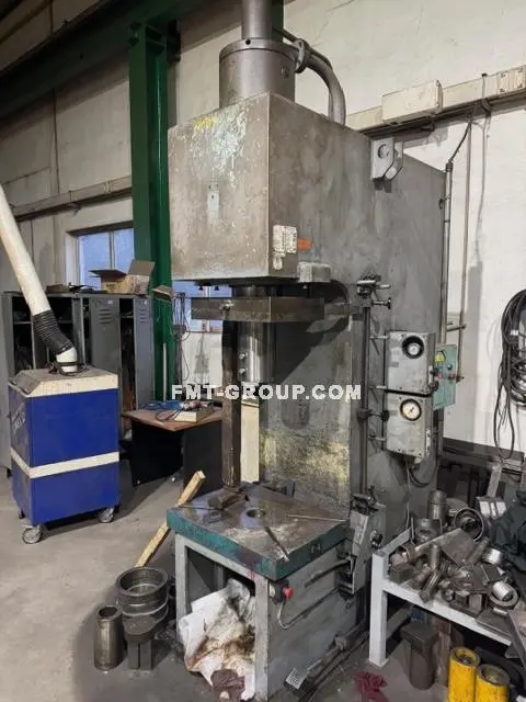Used 1983 ZEULENDORA PYE 100 N Hydraulic Presses | F.M.T. Group s.r.o. #1252996