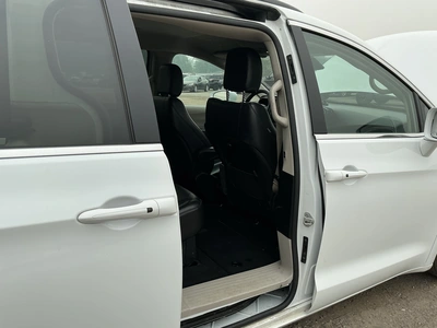 Used 2022 CHRYSLER PACIFICA Vans Michigan US | Miedema Asset Management Group #1304540