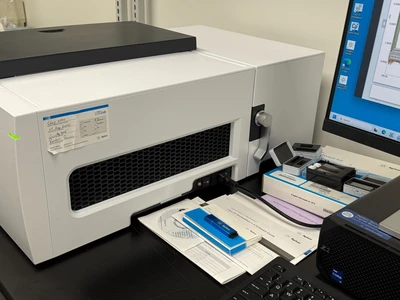 Used Agilent G9864A , G9889A Spectrophotometer (UV-Vis, Fluor) Missouri US | BioLabTek #1319935