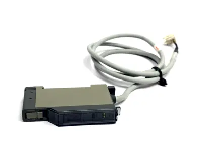 HPX-T1 | Yamatake  Fiber Optic Sensor 10-30VDC - Used