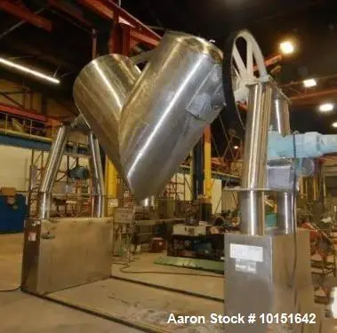 Used PATTERSON KELLEY 125 CUBIC FOOT Double Cone - V Mixers Illinois US | Aaron Equipment #1456841