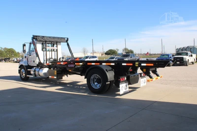 New | in-Stock 2027 MACK MD7 Rolloff Trucks Texas US | Roll Off Truck World #1491884