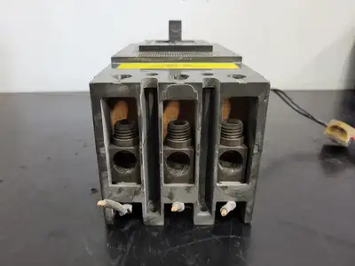 USED SIEMENS 3VP6231-0HT00