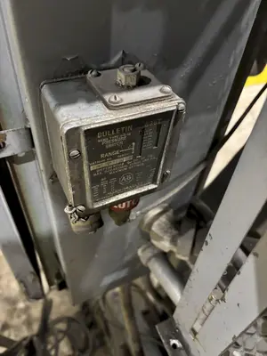 USED L&J W27