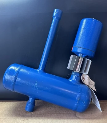 NEW Magnetrol B40-1B60-R5M