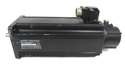 USED INDRAMAT MDD093C-N-030-N2M-110GB2 SERVO MOTOR MDD093CN030N2M110GB2 250171