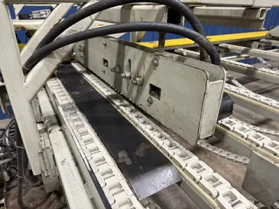 Weinig Lateral Feeder
