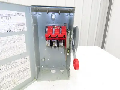 Eaton DH362URK Safety Disconnect Switch 60A 600V Non-Fusible 3 Pole 3R Enclosure