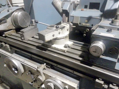 Used JONES & SHIPMAN 1305 Universal Cylindrical Grinders Pennsylvania US | Hadanich Machine #1439148