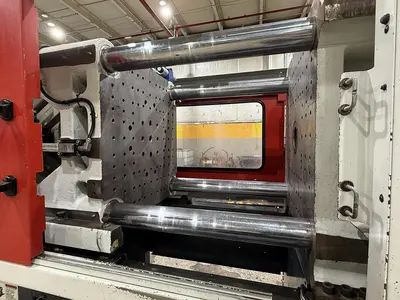 USED 2008 CINCINNATI MILACRON MT225
