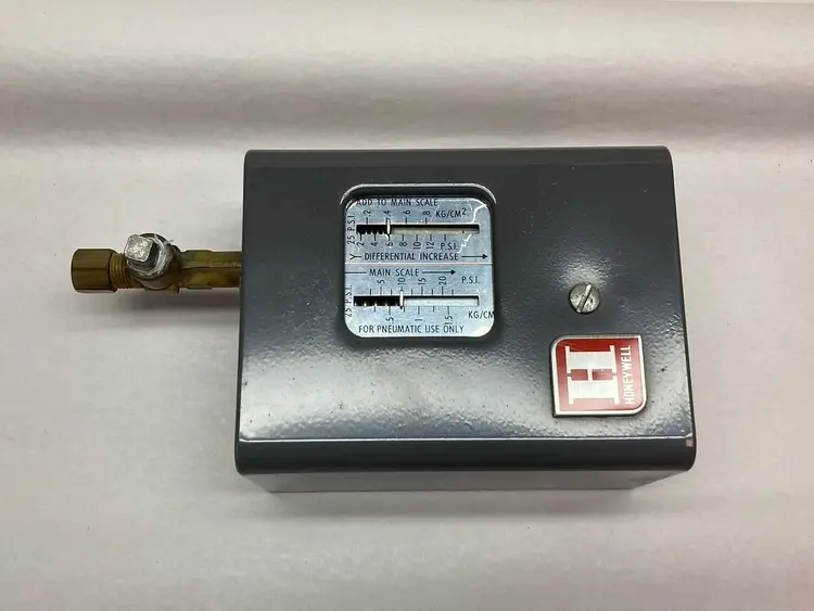 New | in-Stock HONEYWELL P643A 1007 2 Industrial Controls Ohio US | Surplus Asset Holdings #1237650