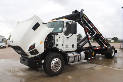 New | in-Stock 2025 MACK MD6 Rolloff Trucks Texas US | Roll Off Truck World #1491872