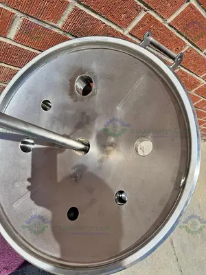 Unknown Brand 300 Liter Mixing Tank w/ Lenze 3 Phase Motor, Impeller