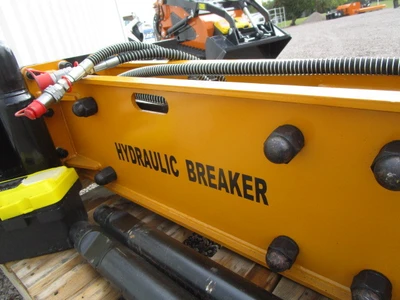 Wolverine Skid Steer ZW-750 Concrete Breaker