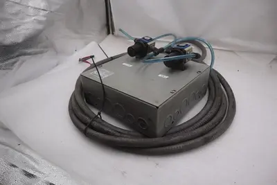 HUBBELL WIEGMANN SC121204WW ENCLOSURE STOCK #4669