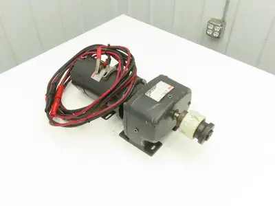 Dayton 4Z617B Gearbox 17.5:1 Speed Reducer 1/2Hp 99 RPM 12VDC 39A 454in/lbs