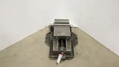 Milling Vise - 6"