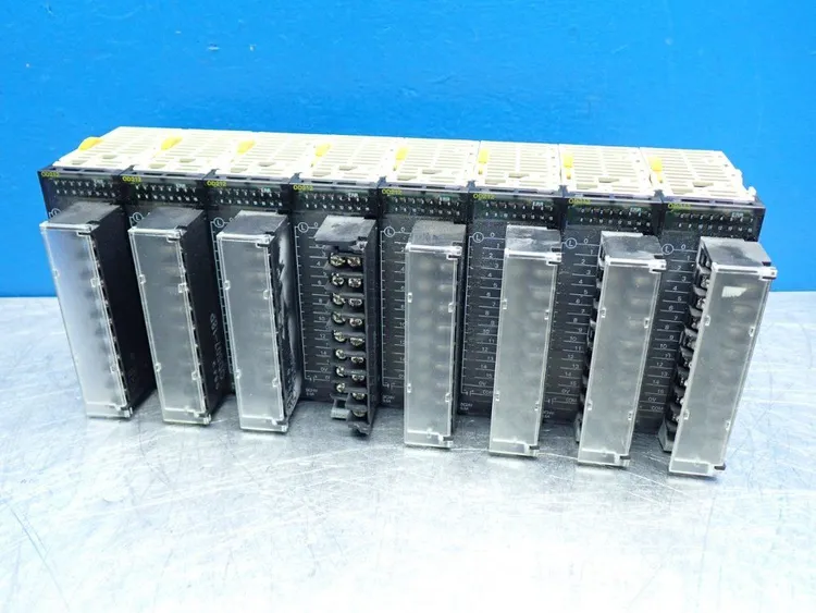 Used OMRON CJ1WOD212 Input / Output Modules | HGR 24 #733536