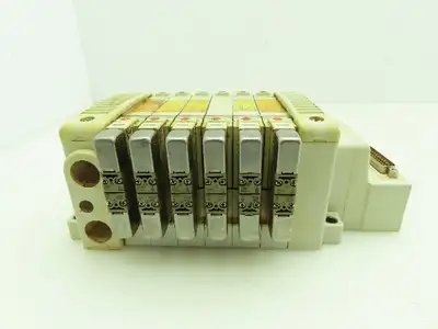 SMC VQC2200N-51 / VQC2300N-51 Pneumatic Solenoid Valve 6-Station Manifold 24VDC