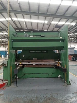 Used CINCINNATI 350 CBII Press Brakes Illinois US | Meadoworks #1492051