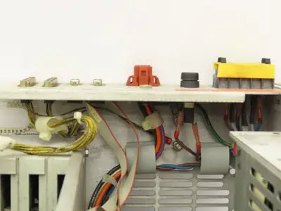 Cincinnati Milacron 3-700-0232A PLC Chassis 10-Slot Rack Power Supply 115V 1PH