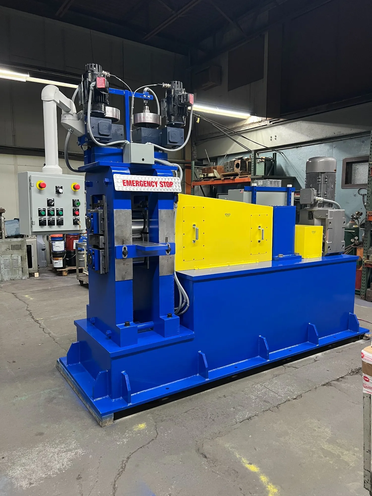 NEW IRM 8020 2" X 8" X 8" 2-HIGH / 4-HIGH COMBINATION ROLLING MILL