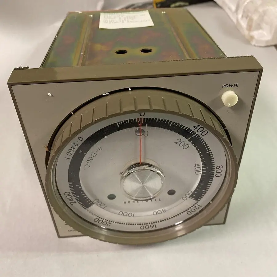 New | in-Stock HONEYWELL R7351A-1056-3 Industrial Controls | Surplus Asset Holdings #1217656