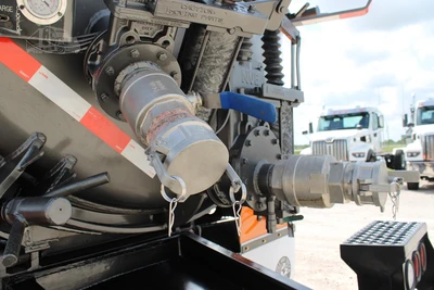Used 2020 INTERNATIONAL MV Septic/Sewer/Vacuum Trucks Texas US | Roll Off Truck World #1491776