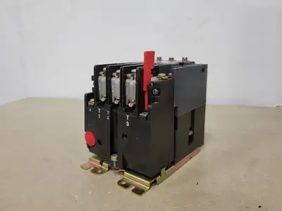 Used SYLVANIA T13U032 Switchgears British Columbia CA | Lenmark #239735