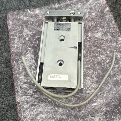 Used SMC CXSL20-35-Y7NWL Pneumatic Cylinders California US | Davliegogo LLC #1705659