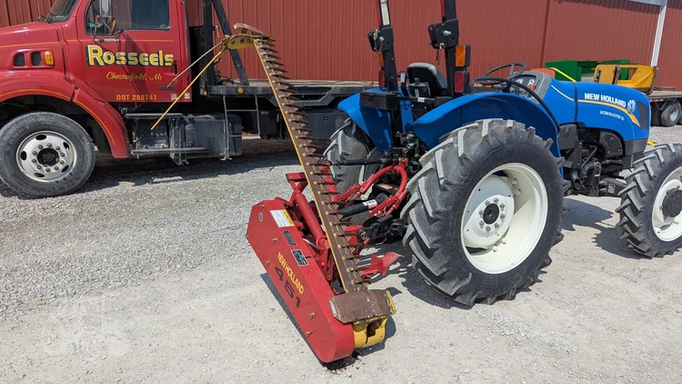 Used NEW HOLLAND 451 Forage Harvester | Rosseel's Equipment Inc #720708