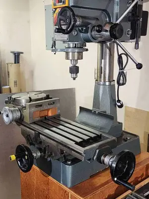 L@@K Commercial Grade Milling / Drill Press with Many Accessories W@W