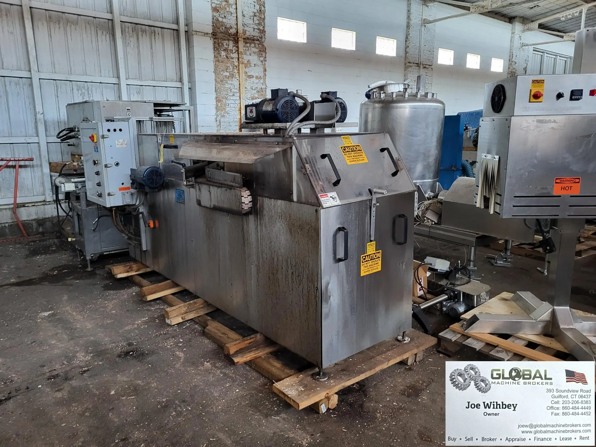 McBrady Engineering Model 600 In-Line Cleaning Machine