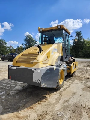 USED 2021 XCMG CV83PDU