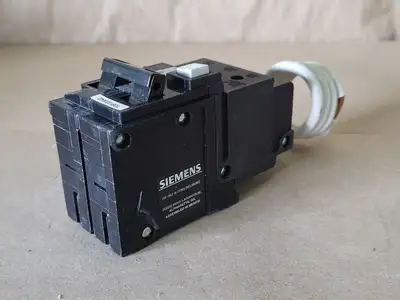 New | in-Stock SIEMENS QF220AH Switchgears British Columbia CA | Lenmark #239072