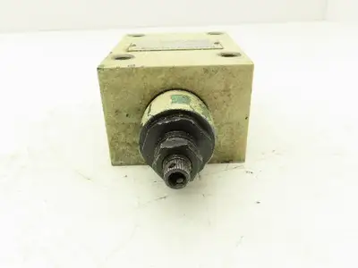Kawasaki Rexroth DBDS10P-K12/200 Hydraulic Pressure Relief Valve