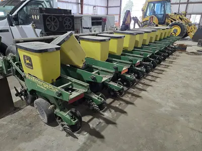 USED JOHN DEERE 1730 MAXEMERGE PLUS