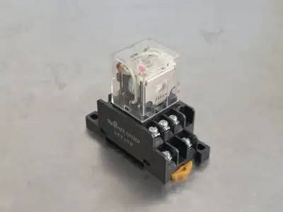 USED OMRON LY3N