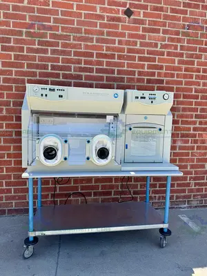 Used DON WHITLEY MACS-MG-500 ANAEROBIC WORKSTATION W/ ACCESSORIES Glove Boxes California US | Equipment Lab #1302439