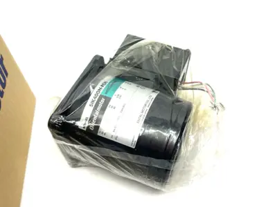 USED ORIENTAL MOTOR WORLD K SERIES PINION SHAFT INDUCTION MOTOR 40W