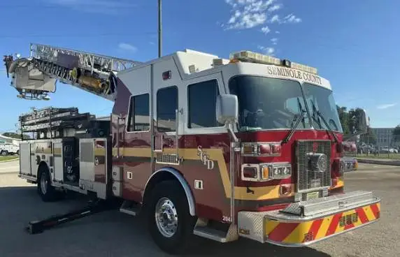 Used 2005 SUTPHEN CUSTOM Fire Trucks Florida US | Truck and Van Outlet #1509168