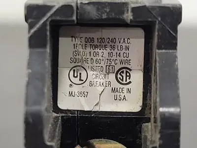 USED SQUARE D QOB120
