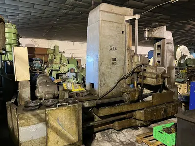 USED GOULD & EBERHARDT 72H SPUR & HELICAL GEARS
