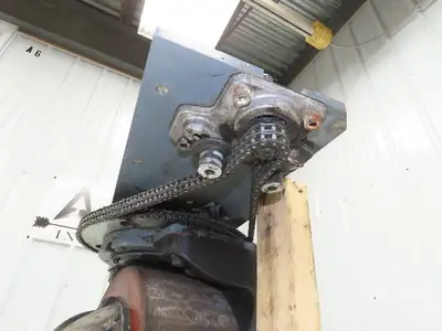 Used TENNANT _UNKNOWN_ Scrubbers Indiana US | Arrow Industrial #1489128